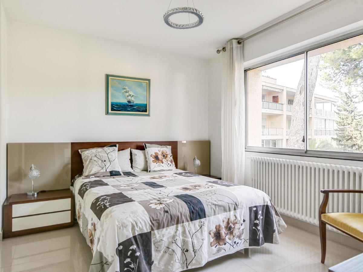 Apartment Les Pins D'Alep By Interhome Le Cannet Exteriör bild